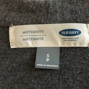 Old Navy Tops - Nursing / maternity top - Old Navy Old Navy Tops - Nursing / maternity top - Old Navy